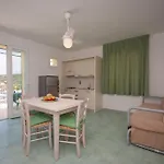 Dino Otel