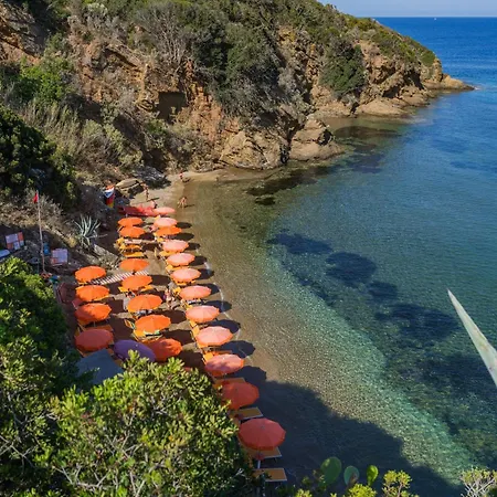 迪诺酒店 酒店 卡波利韦里