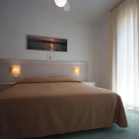 酒店 迪诺酒店 卡波利韦里